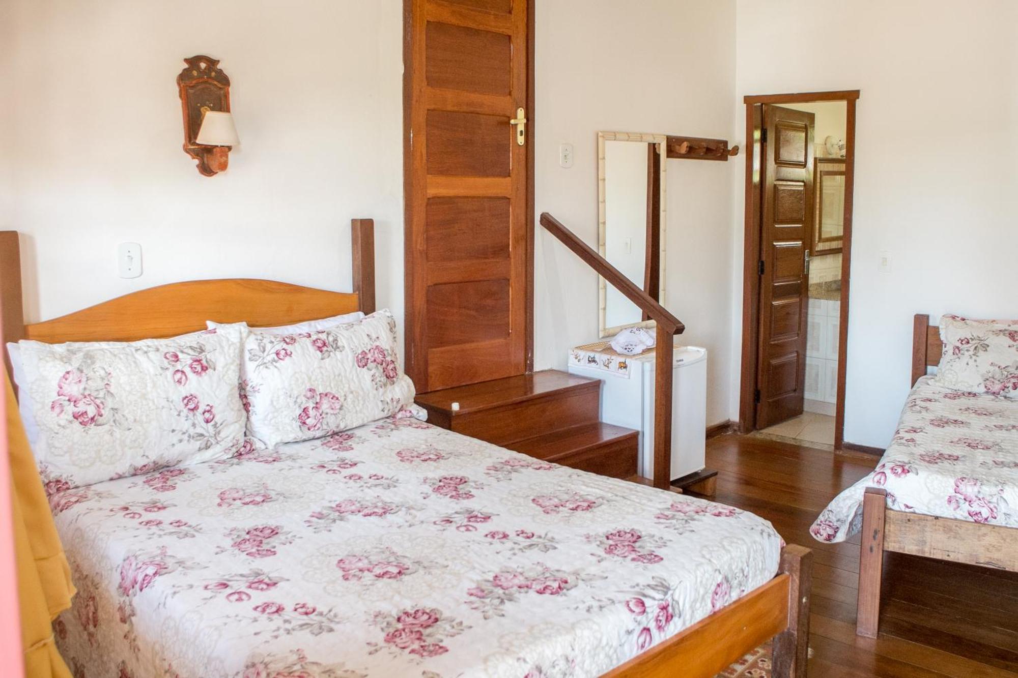Pouso Lar Doce Lar Hotel Тирадентеш Екстериор снимка